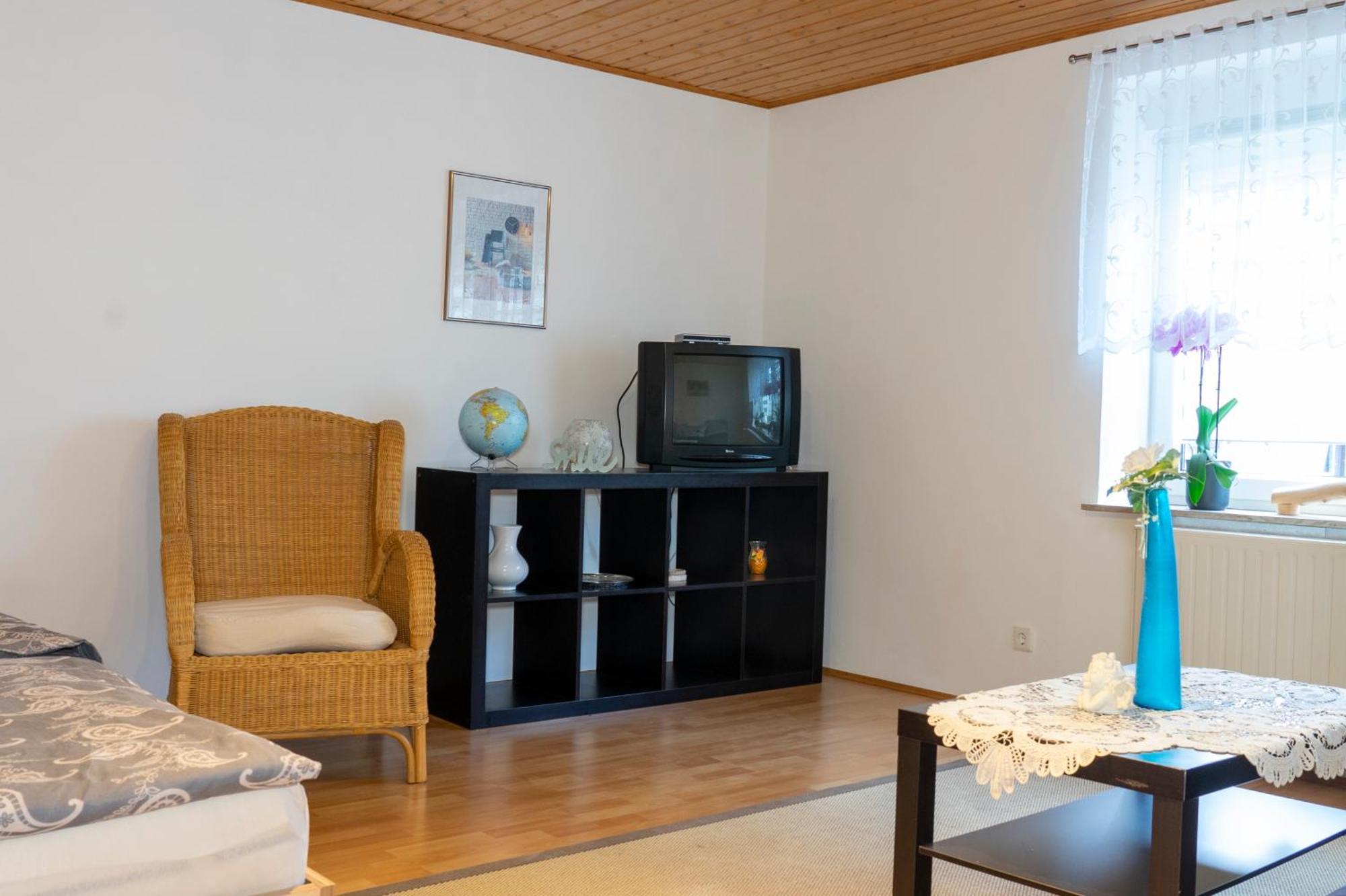 Ferienwohnung In Woerrstadt Екстер'єр фото